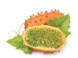 Planta de Kiwano (cucumis metalíferos) Planta de 1 año